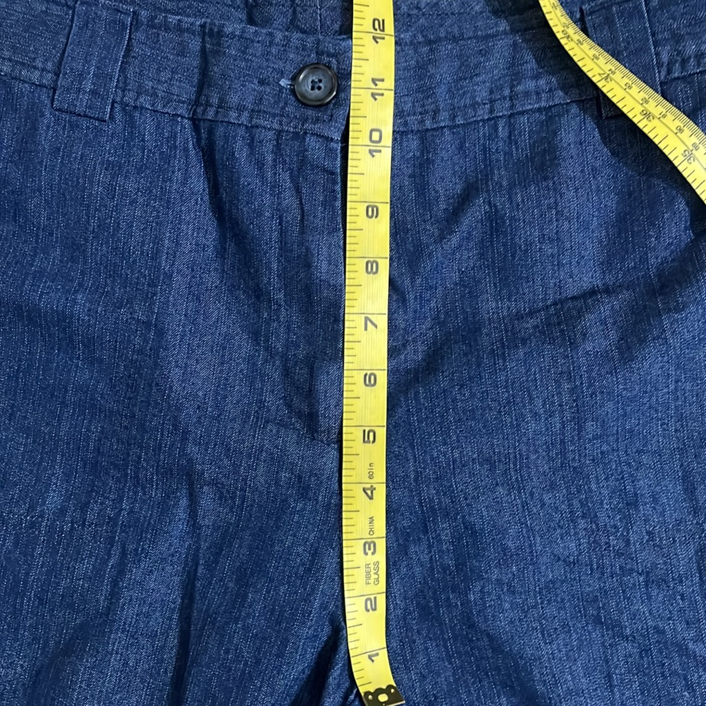 White Stag Dark Blue Jean Shorts Size 14 — image 4 of 7